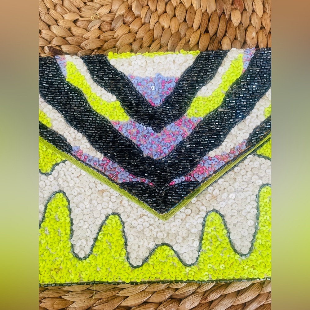 Nila Anthony “ Slime Crime” Sequin Clutch - Picture 5 of 11